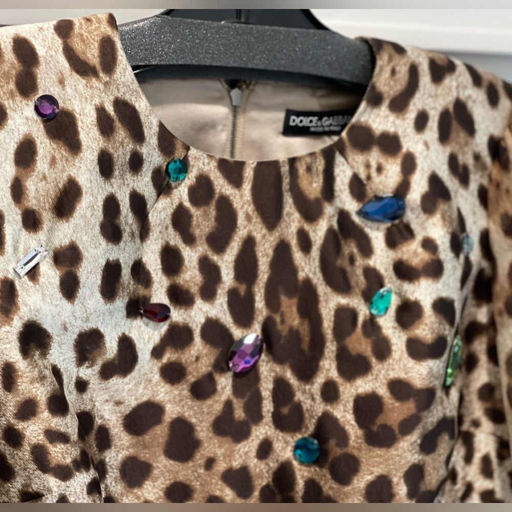 BRAND NEW, NEVER WORN. D&G DRESS. BOUGHT AT BERGDORF. SIZE 44, TAGS ON! - Picture 6 of 7